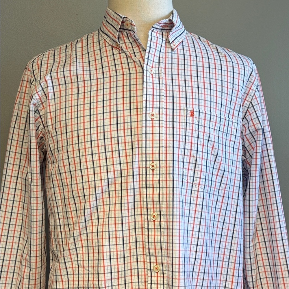 IZOD Plaid Button-Down Shirt Men’s Medium 100% Cotton Classic Fit - Picture 2 of 7